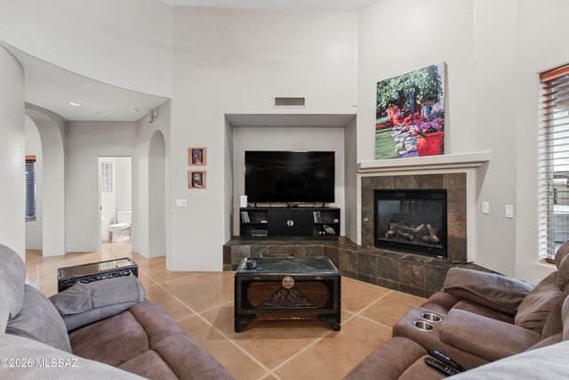 10873 N Pusch Ridge View Place, Tucson, AZ 85737