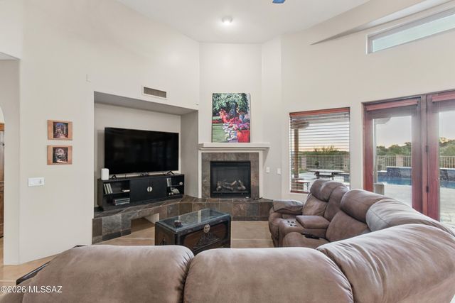 10873 N Pusch Ridge View Place, Tucson, AZ 85737