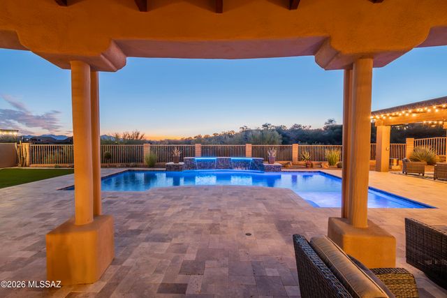 10873 N Pusch Ridge View Place, Tucson, AZ 85737