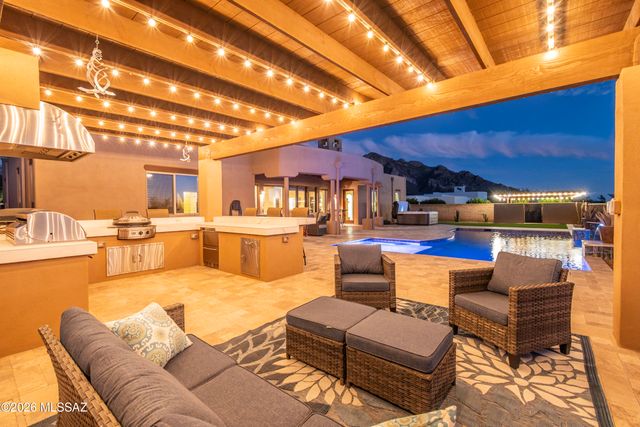10873 N Pusch Ridge View Place, Tucson, AZ 85737