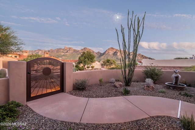 10873 N Pusch Ridge View Place, Tucson, AZ 85737