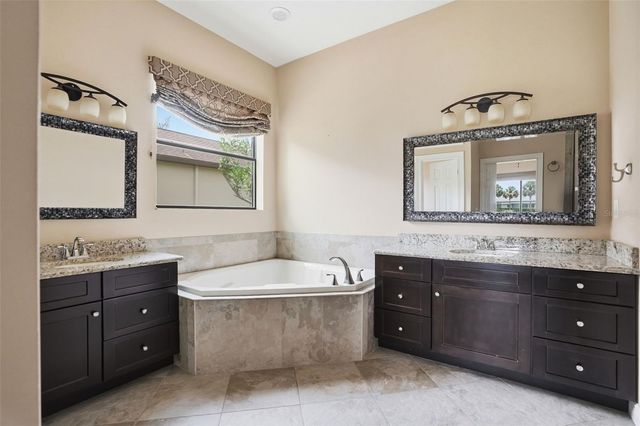 8987 MISSISSIPPI RUN, Weeki Wachee, FL 34613
