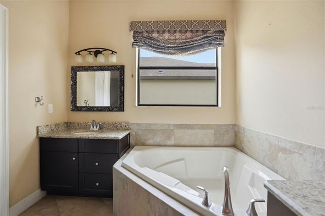 8987 MISSISSIPPI RUN, Weeki Wachee, FL 34613