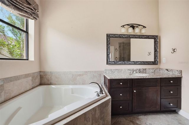 8987 MISSISSIPPI RUN, Weeki Wachee, FL 34613