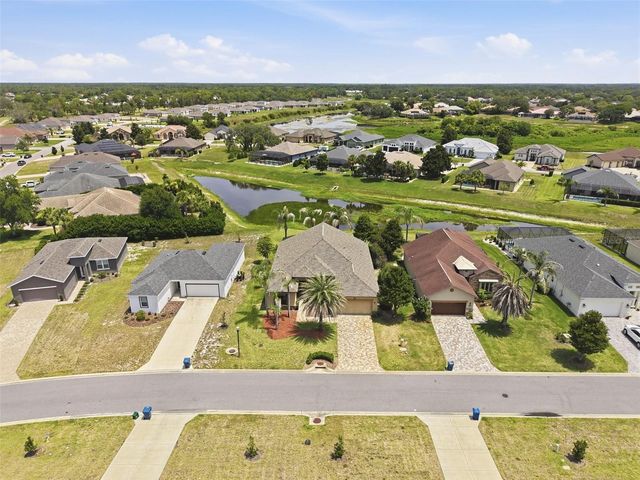 8987 MISSISSIPPI RUN, Weeki Wachee, FL 34613