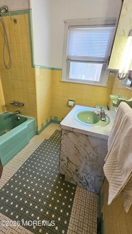 12 Anderson Drive, Howell, NJ 07731