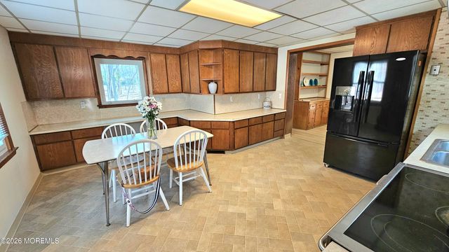 12 Anderson Drive, Howell, NJ 07731