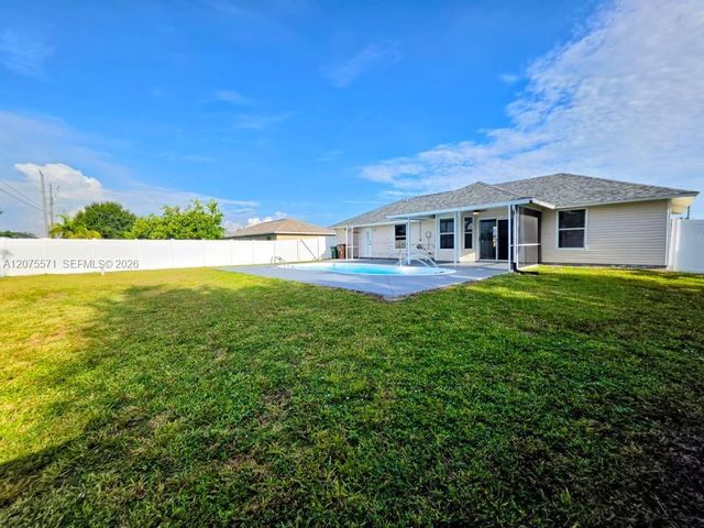 626 SW 25th Terrace, Cape Coral, FL 33914