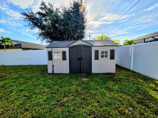 626 SW 25th Terrace, Cape Coral, FL 33914