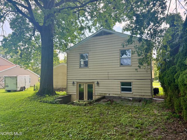1687 Park Forest Drive, Toledo, OH 43614