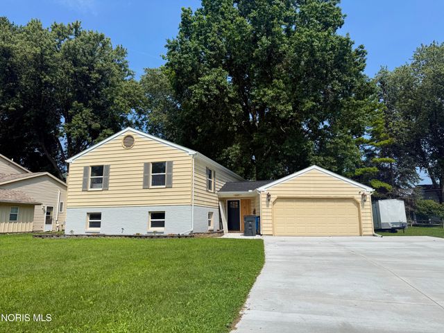 1687 Park Forest Drive, Toledo, OH 43614