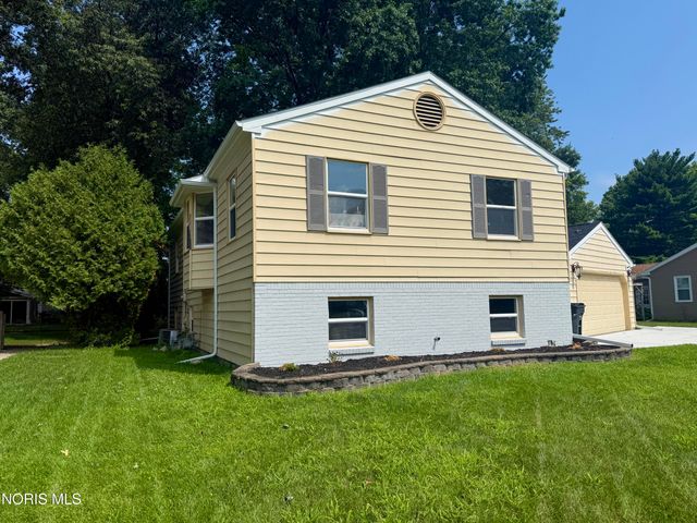 1687 Park Forest Drive, Toledo, OH 43614