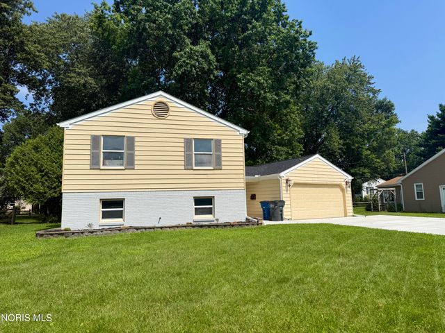 1687 Park Forest Drive, Toledo, OH 43614