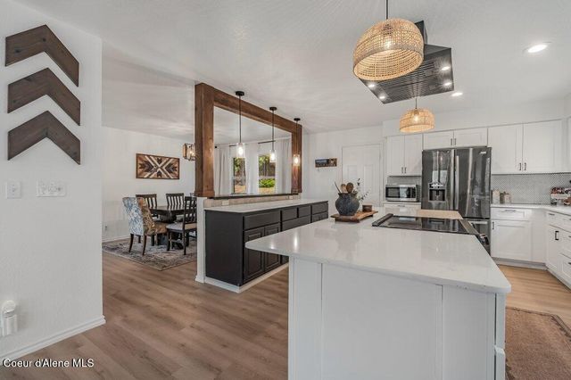 6051 E Kingswood LN, Coeur D'alene, ID 83814