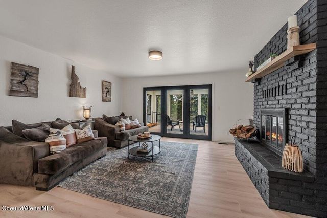 6051 E Kingswood LN, Coeur D'alene, ID 83814