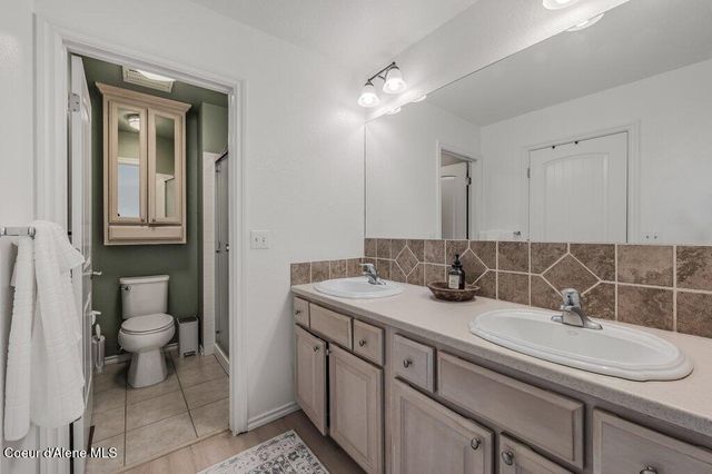 6051 E Kingswood LN, Coeur D'alene, ID 83814