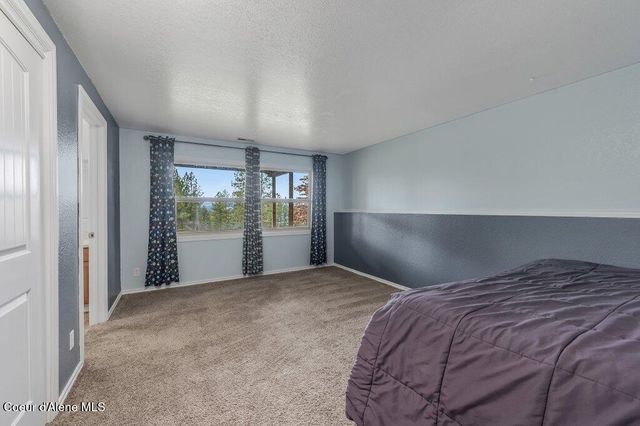 6051 E Kingswood LN, Coeur D'alene, ID 83814