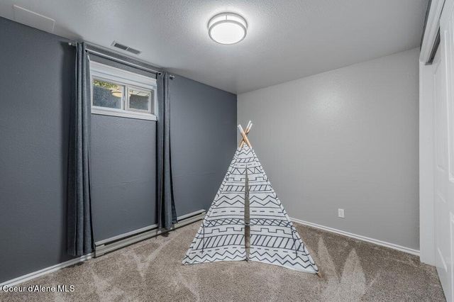 6051 E Kingswood LN, Coeur D'alene, ID 83814