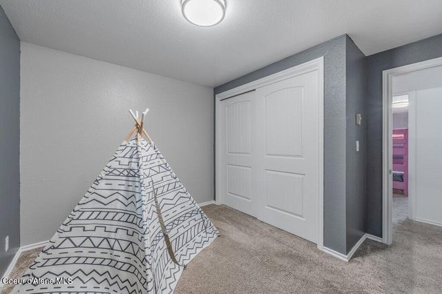 6051 E Kingswood LN, Coeur D'alene, ID 83814