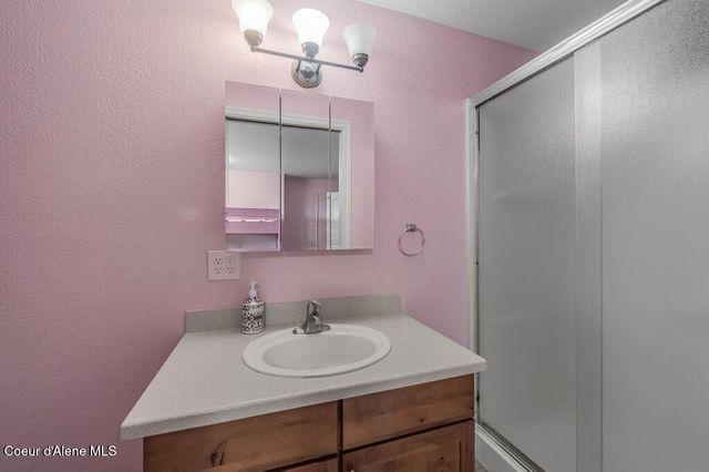 6051 E Kingswood LN, Coeur D'alene, ID 83814