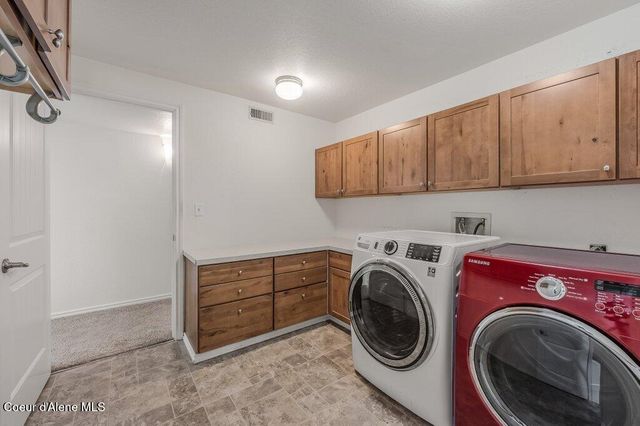 6051 E Kingswood LN, Coeur D'alene, ID 83814