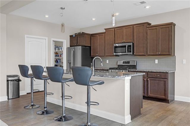 1645 Hillcrest Drive, Sugar Hill, GA 30518
