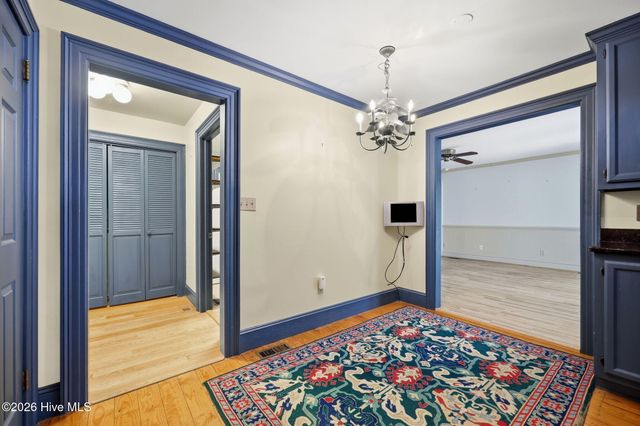 1608 Canterbury Road, Greenville, NC 27858
