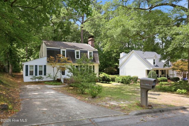 1608 Canterbury Road, Greenville, NC 27858
