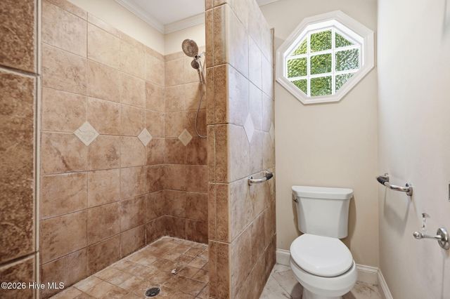 1608 Canterbury Road, Greenville, NC 27858