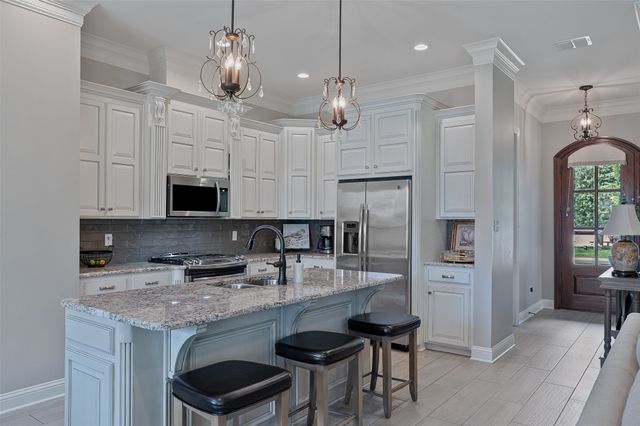 403 Stacey Lane, Bossier City, LA 71111