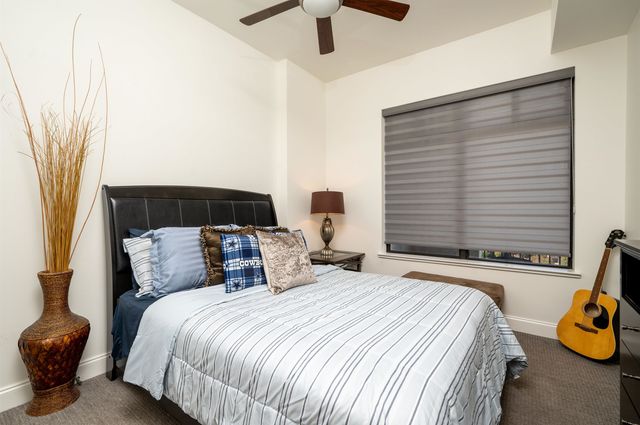 717 S Riverside Dr Apt 903, Memphis, TN 38103