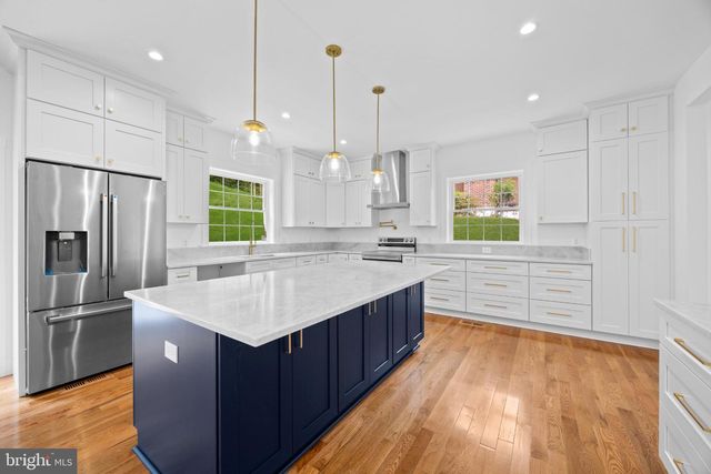 16088 DEER PARK DR, Dumfries, VA 22025