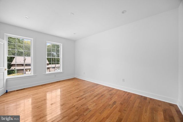 16088 DEER PARK DR, Dumfries, VA 22025