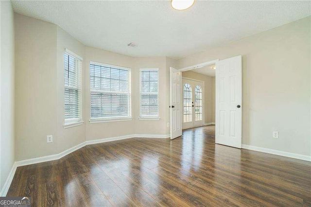 6916 Dalehollow Drive, Lithonia, GA 30058