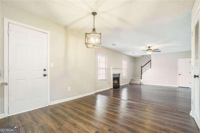 6916 Dalehollow Drive, Lithonia, GA 30058