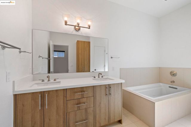 18870 Old Bridge Rd, Jamestown, CA 95327