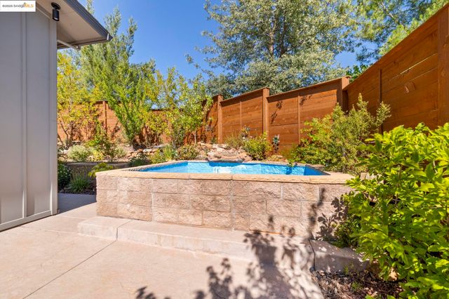 18870 Old Bridge Rd, Jamestown, CA 95327