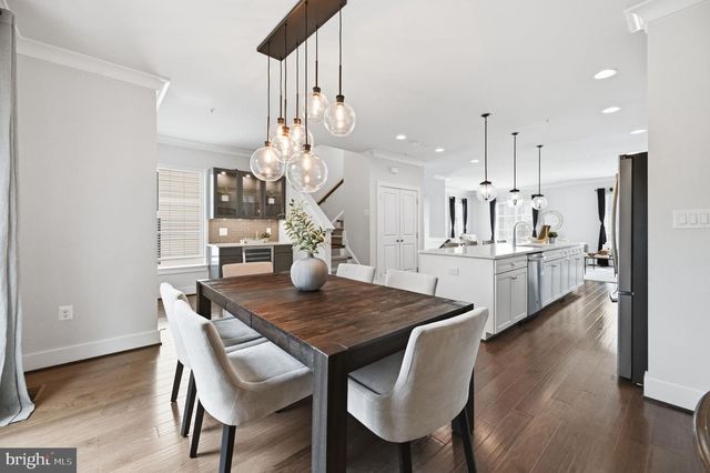 2874 LOWEN RD, Alexandria, VA 22303