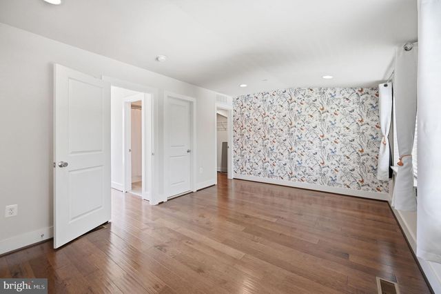 2874 LOWEN RD, Alexandria, VA 22303