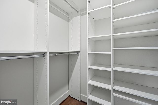 2874 LOWEN RD, Alexandria, VA 22303