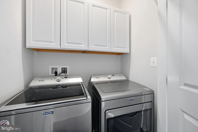 2874 LOWEN RD, Alexandria, VA 22303