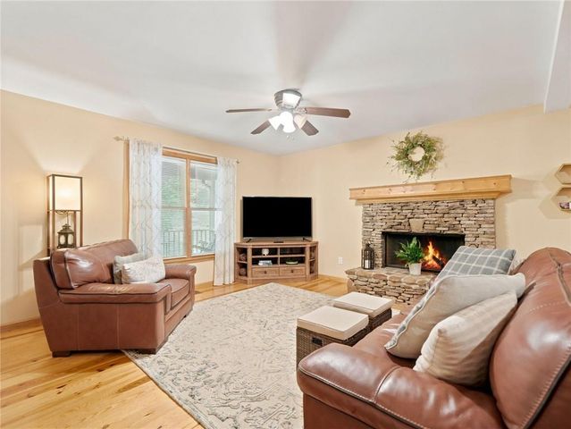 98 Maple Ridge Road, Dahlonega, GA 30533
