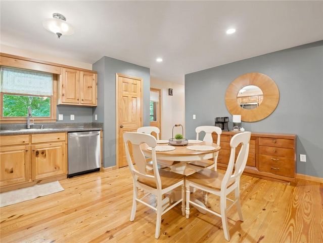 98 Maple Ridge Road, Dahlonega, GA 30533