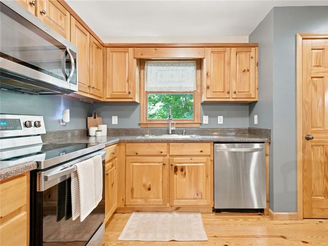 98 Maple Ridge Road, Dahlonega, GA 30533