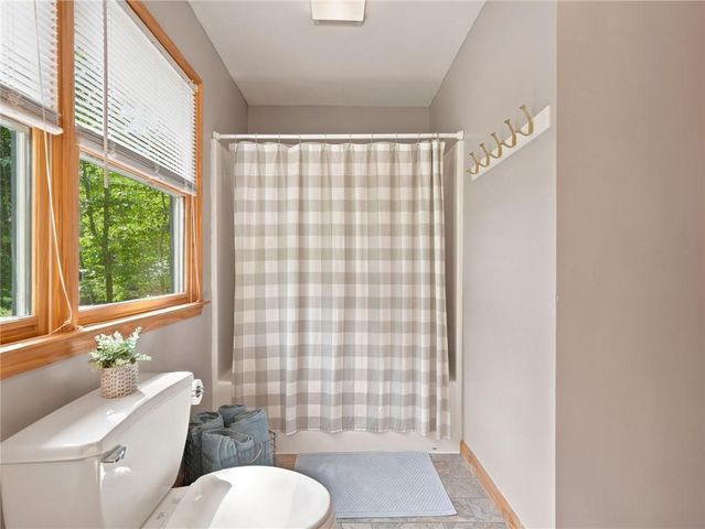 98 Maple Ridge Road, Dahlonega, GA 30533
