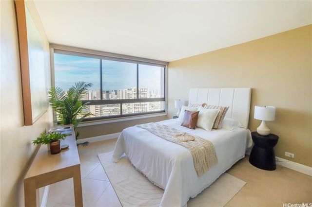 583 Kamoku Street DH3705, Honolulu, HI 96826