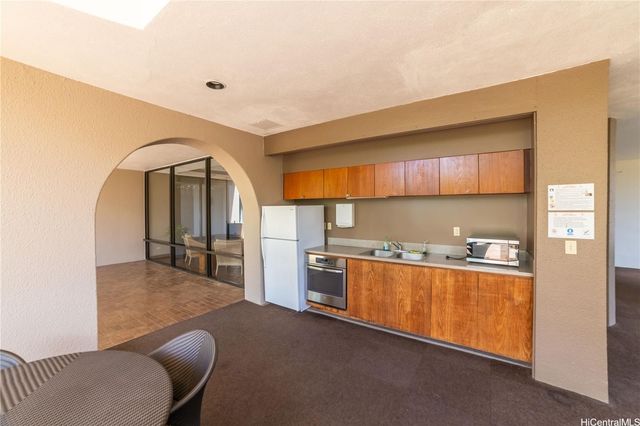 583 Kamoku Street DH3705, Honolulu, HI 96826