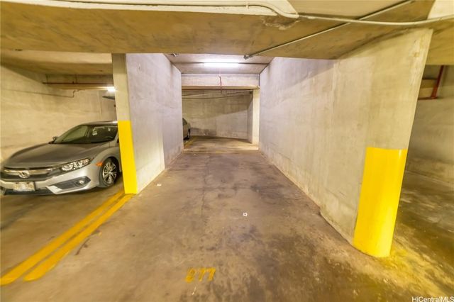 583 Kamoku Street DH3705, Honolulu, HI 96826