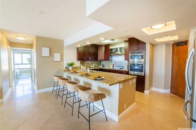 583 Kamoku Street DH3705, Honolulu, HI 96826