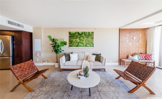 583 Kamoku Street DH3705, Honolulu, HI 96826